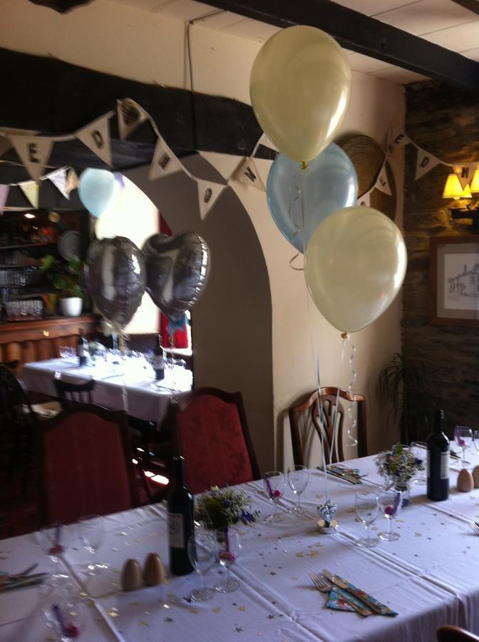 Hawkins Arms Bed and Breakfast Zelah Esterno foto