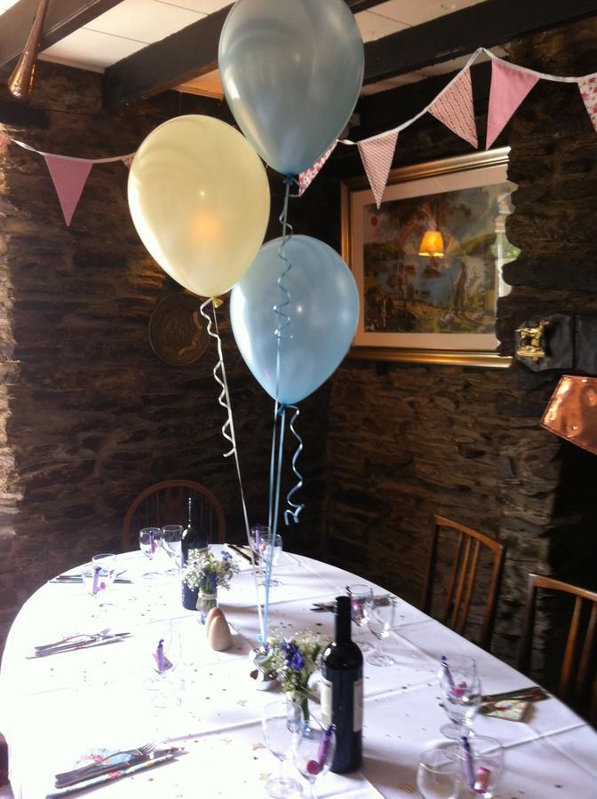 Hawkins Arms Bed and Breakfast Zelah Esterno foto